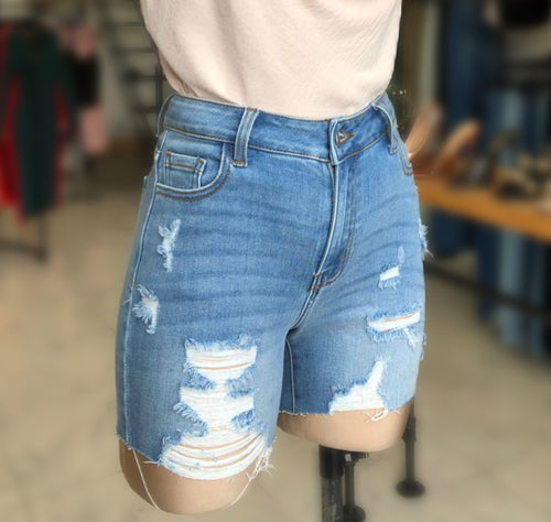 Shorts Fashionably